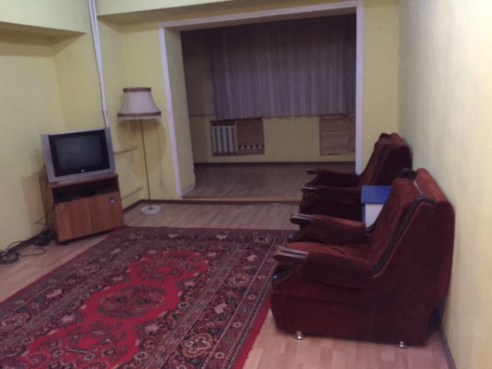 Продается своя квартира на Ц2