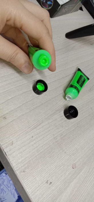 Неоновый грим, 5 цветов