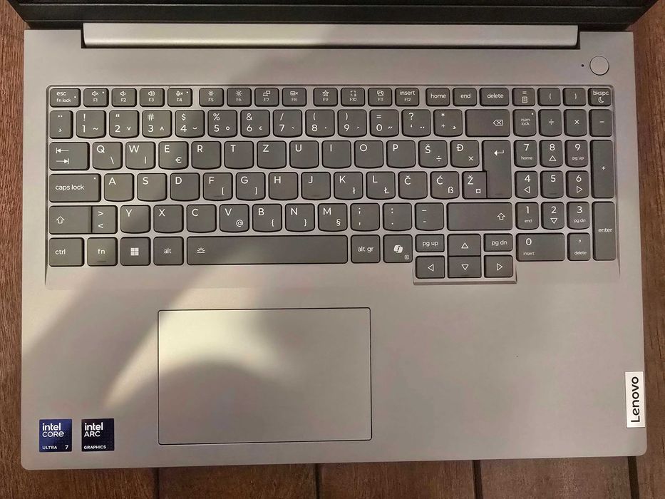 ThinkBook 16 GEN 8 | Ultra 7 255H / Arc 140T / 32GB DDR5 / 1 TB SSD