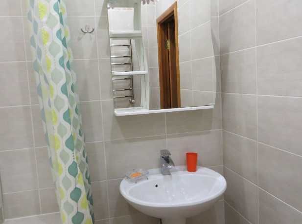 Дава се под наем Двустаен апартамент в Пловдив, Каменица 1 - 65 кв.м за 219.3 € - Снимка #4