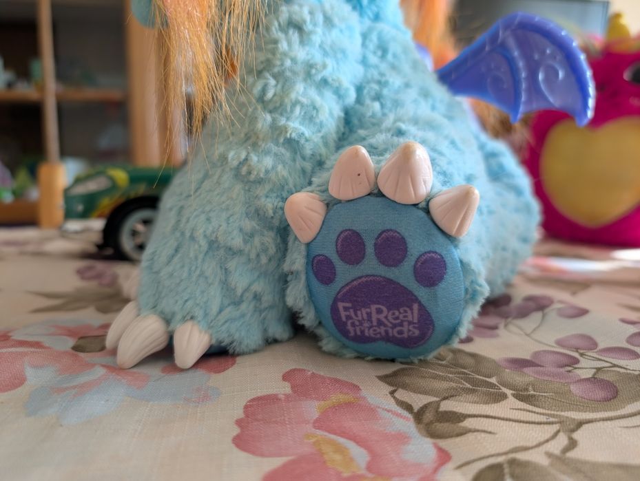 Jucarii plus Noriel Pets Pisica umblatoare Dragon Fur Real Friends