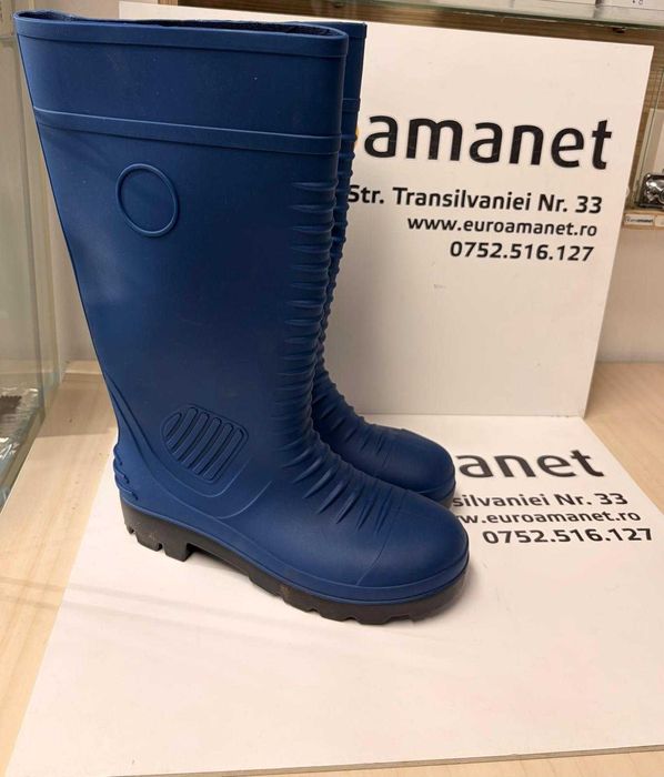 Cizme cauciuc ,culoarea albastra -T-