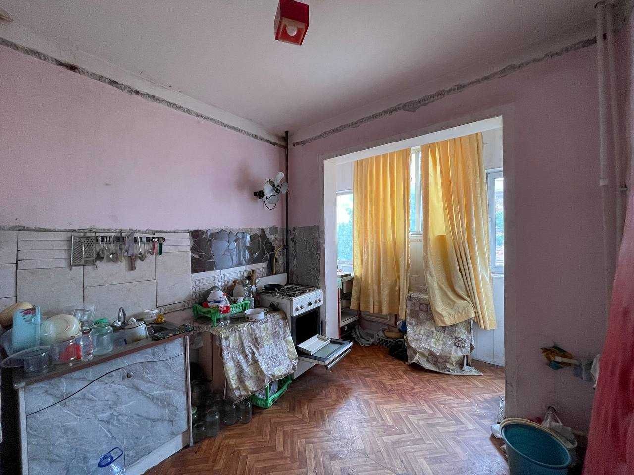 Продается  1 комнатная квартира Кадышева(157344)