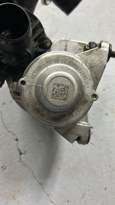 Pompa de apa 335i BMW E92