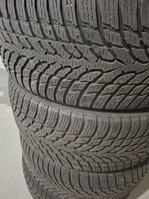 wr snowproof nokian 225 50 R18 anvelope iarna