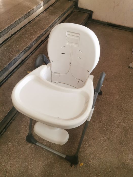Scaun de masă bebe cu reglare inaltime. Nu mai Dețin husa