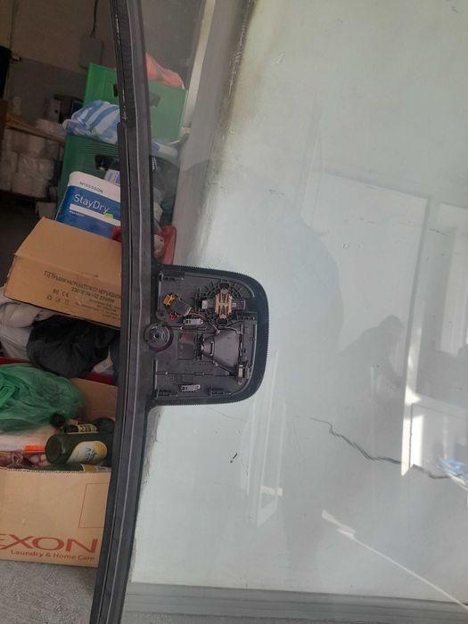 Предно стъкло за Мерцедес CLA 2023г.