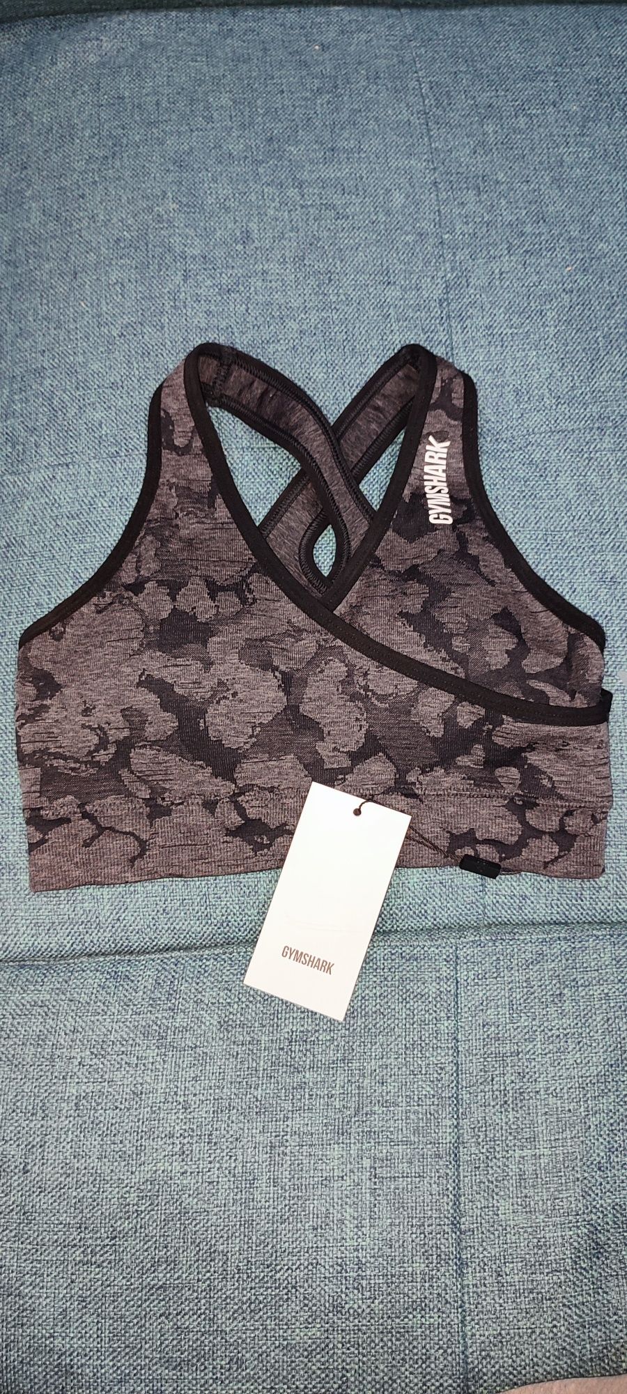 Bustiera fitness GymShark Camo Seamless