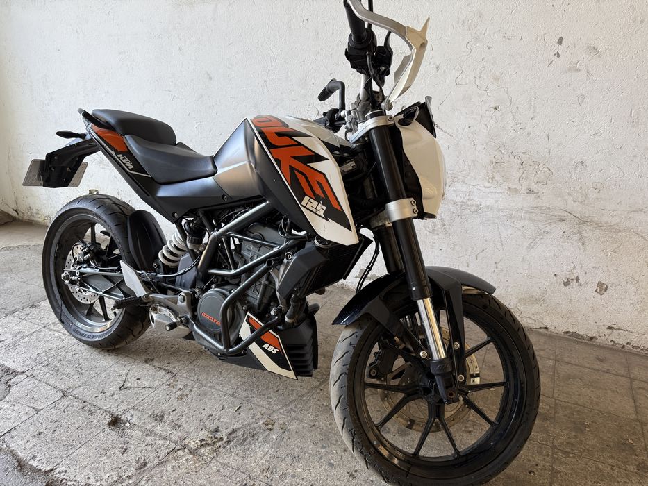 KTM DUKE 125 2015