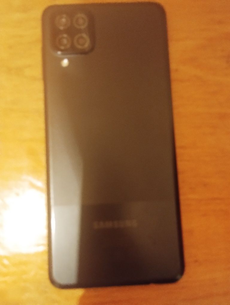 Vând Samsung Galaxy a12
