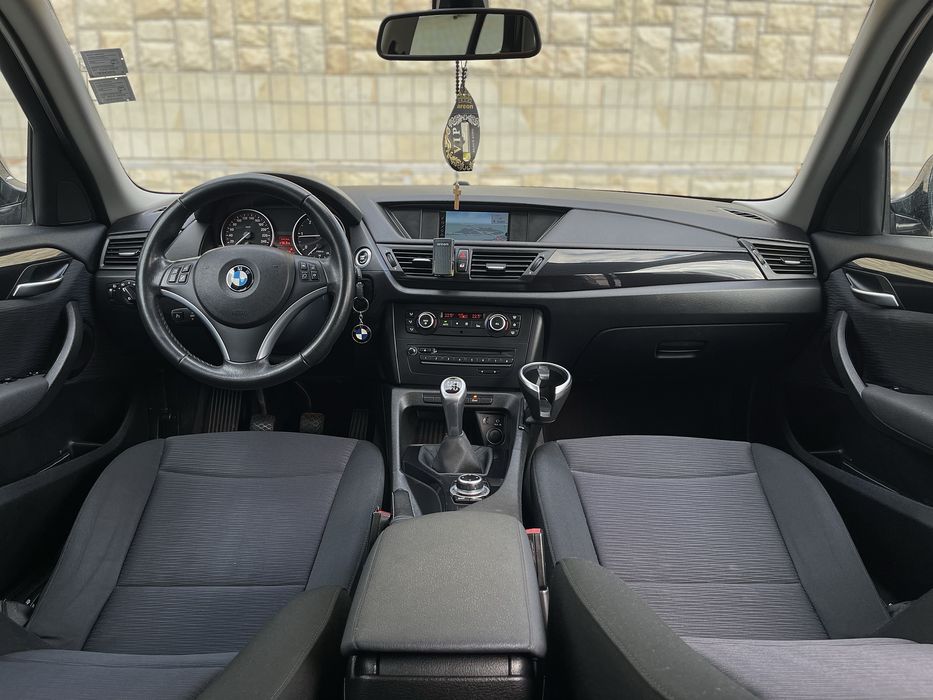 *Bmw X1~1.8d X-drive (2012/EURO5)~Luxury Line~Navi~Clima~Senzori*