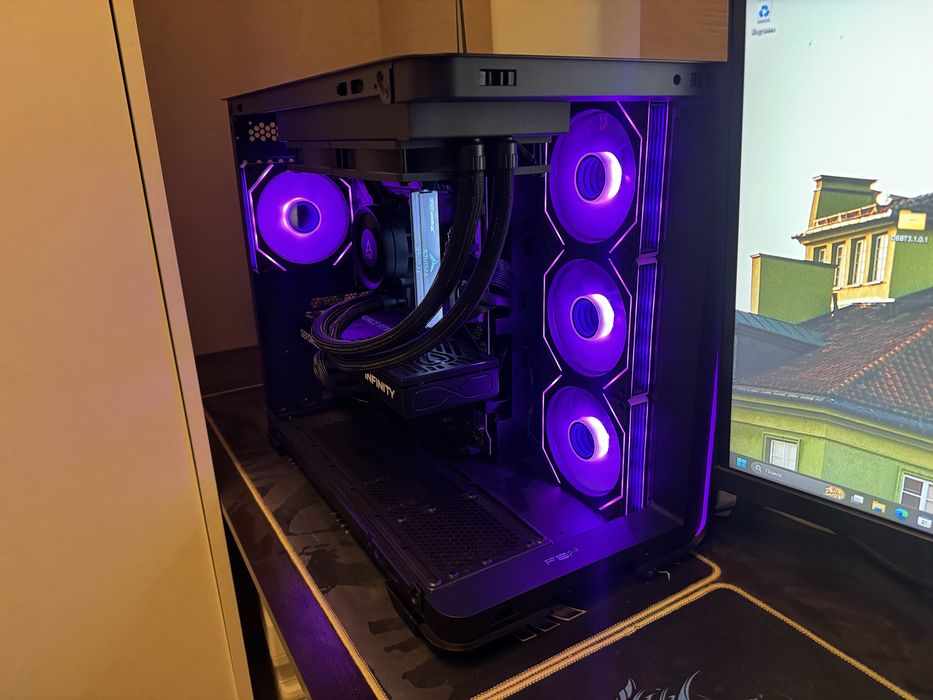 Геймърски Компютър - НОВ/32GB DDR5 RAM/3xSSD/2 TB HDD/Z790/ВОДНО/RTX