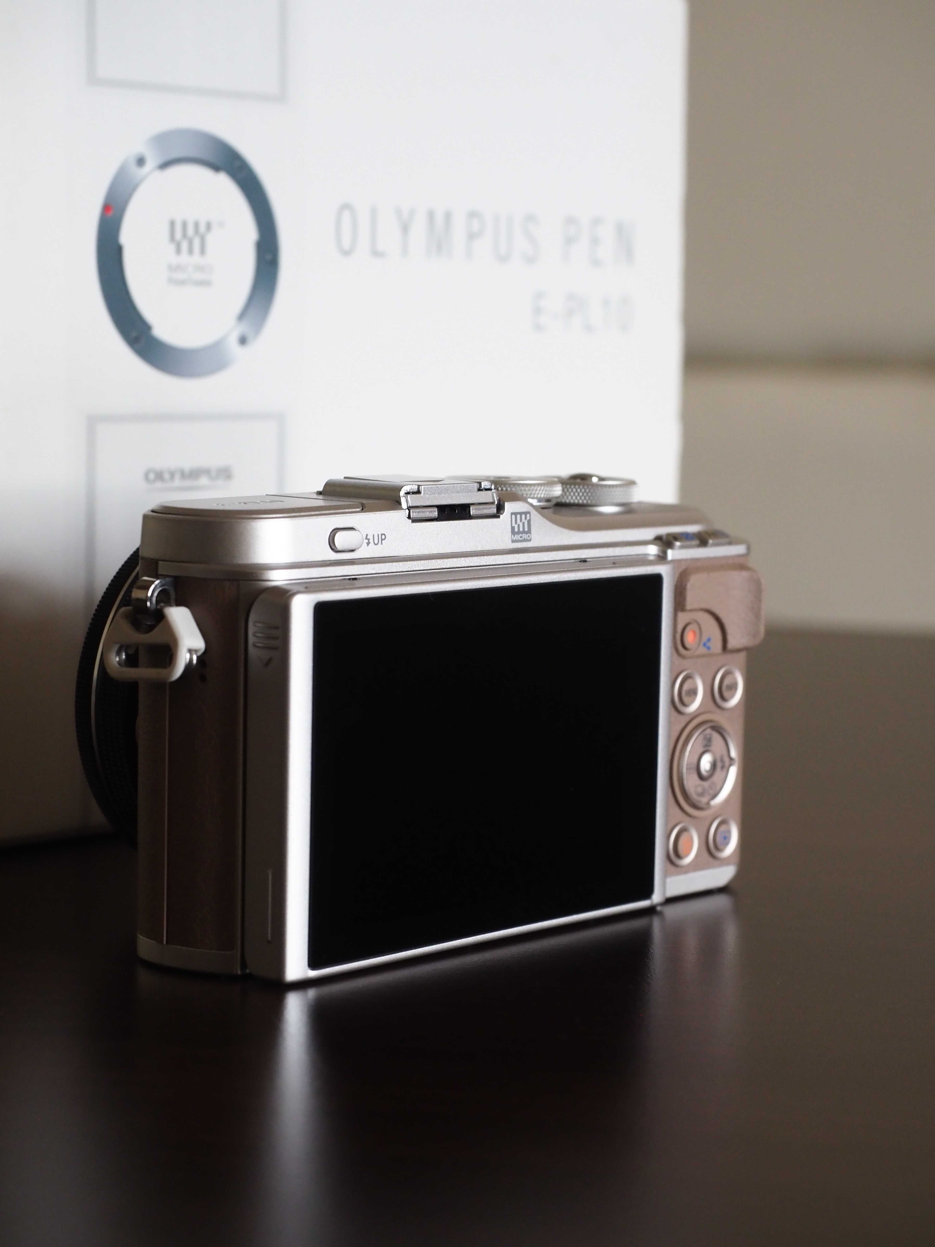 Olympus Pen E-PL10 cu obiectiv 14-42mm EZ, Mirrorless, MFT