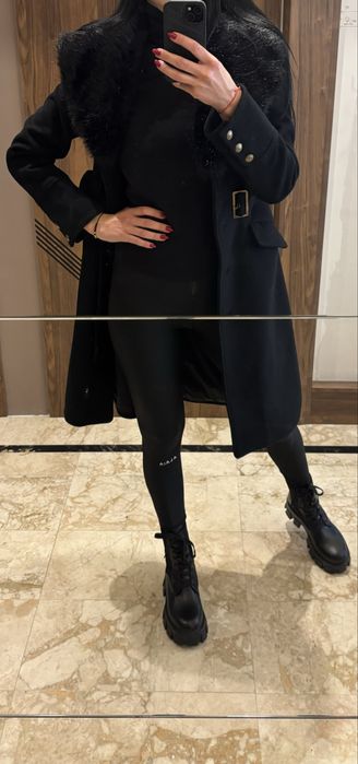 Дамско зимно палто Marciano Guess