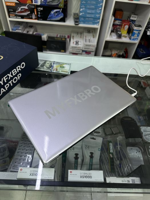 Noutbuk MyFxBro treyding o'rganmoxchi bo'lganlar uchun!