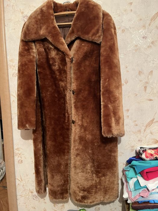 Цегейковпя женская шуба