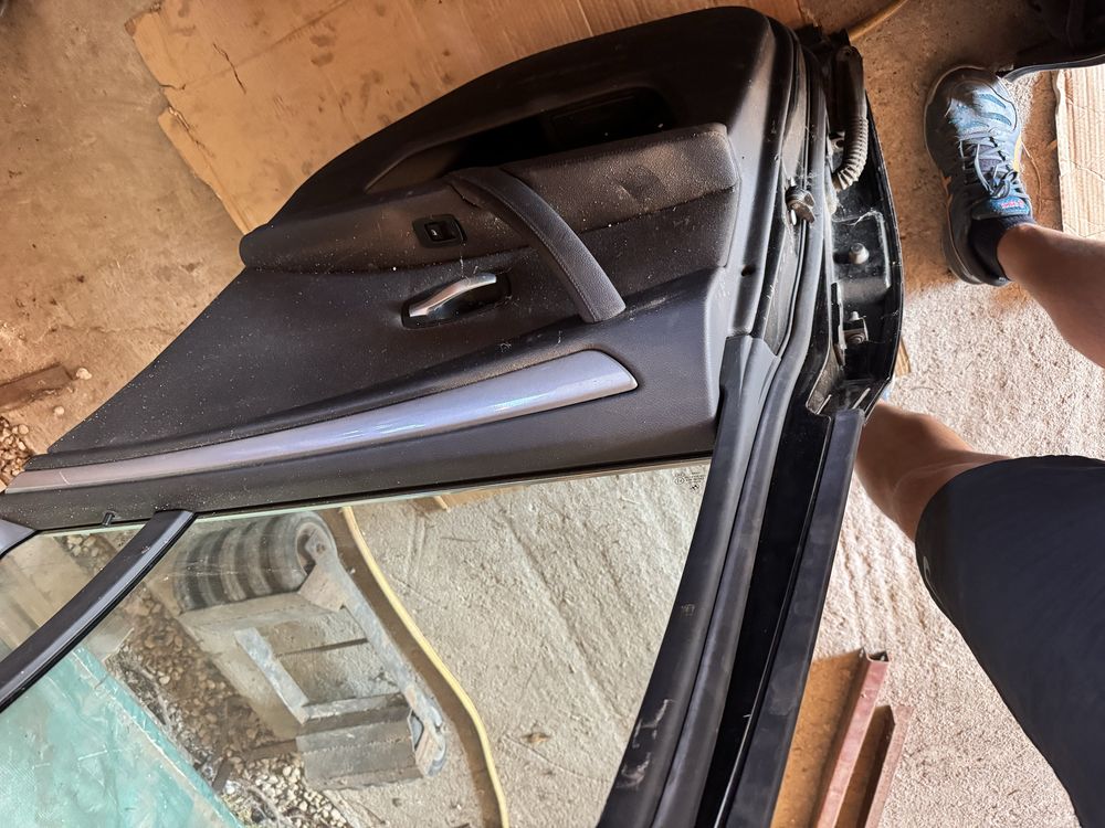 BMW E60/61 две задни врати,оборудвани