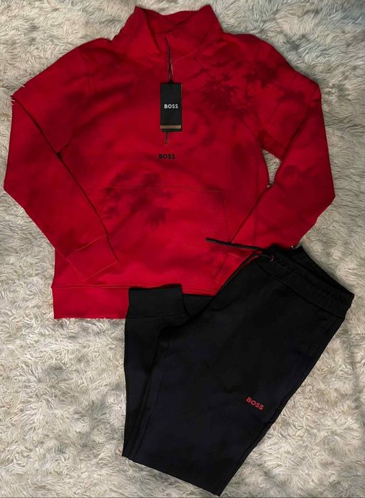 Мъжки анцуг BOSS размер М