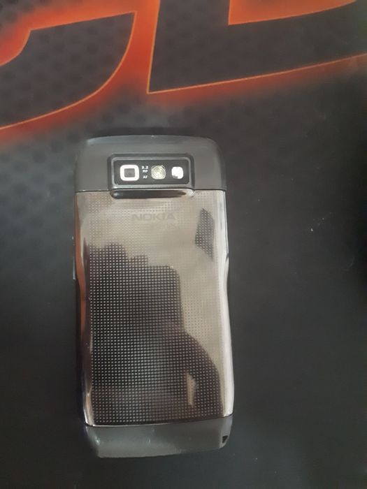 Продается Nokia E71