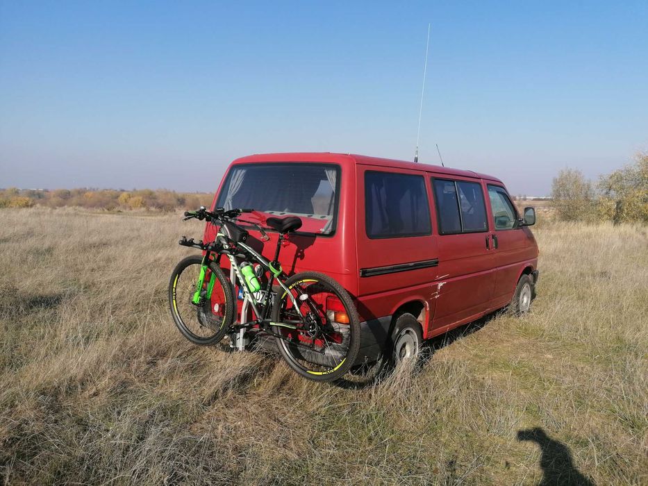 VW T4 Multivan 2.4 1992 în formă originală utilizat.