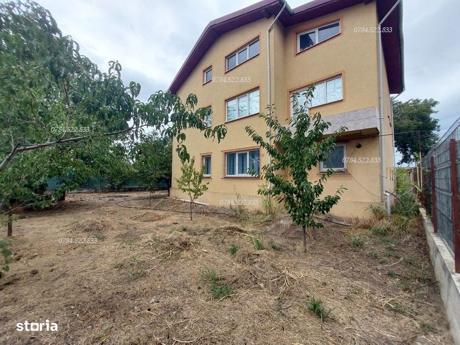 Vila mare sapatioasa - spatiu comercial comuna Berceni Ilfov