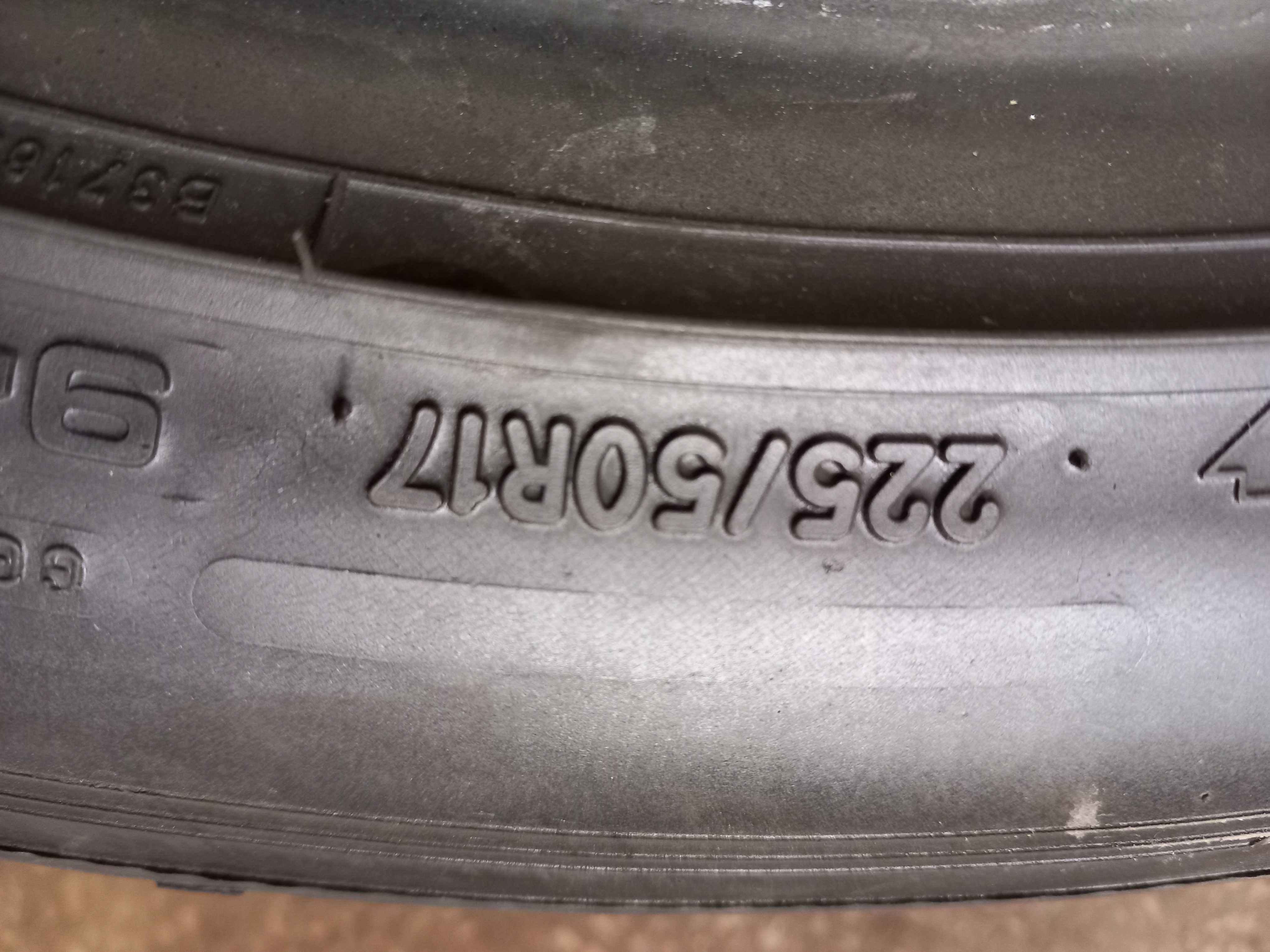 2 Летни гуми Goodyear 225/50/17 DOT21