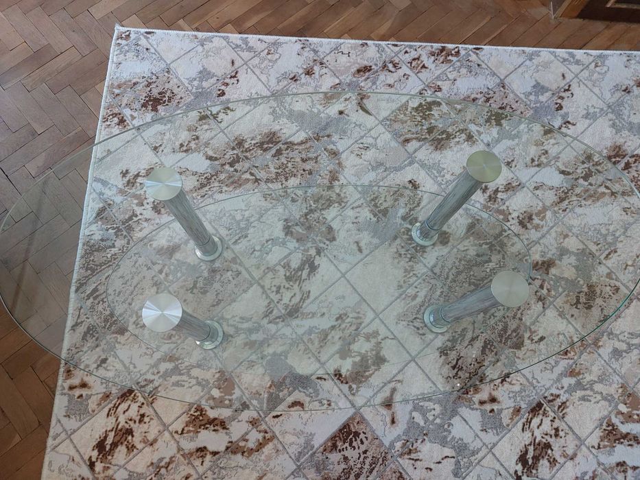 Продавам ъглов кожен диван + холна маса