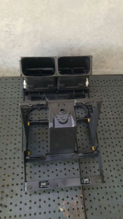 Rama consola centrala radio guri ventilatie ford mondeo 3 4s7118522adw