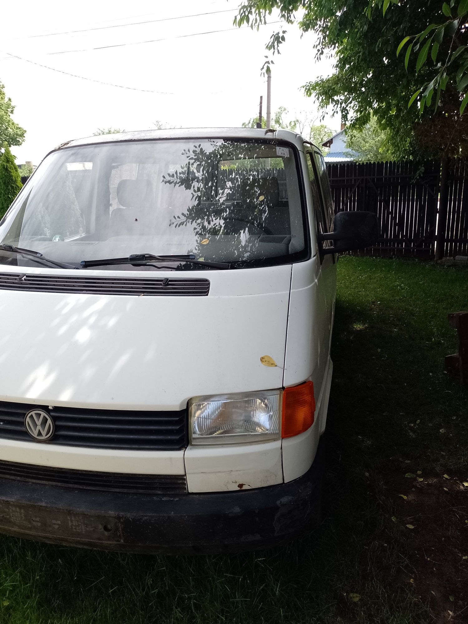 Vand / dezmembrez wv T4 2.4 diesel 8+1 locuri