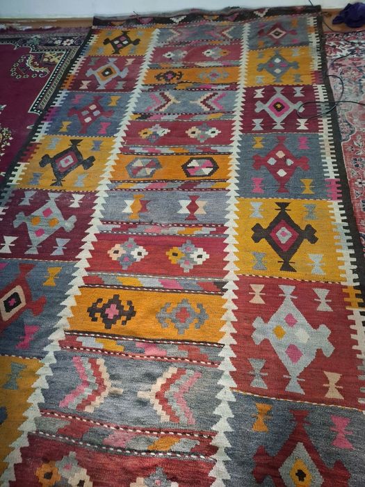 Уйдаги нарсалар сотилади