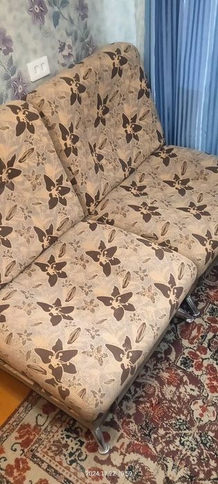 Продам два кресла