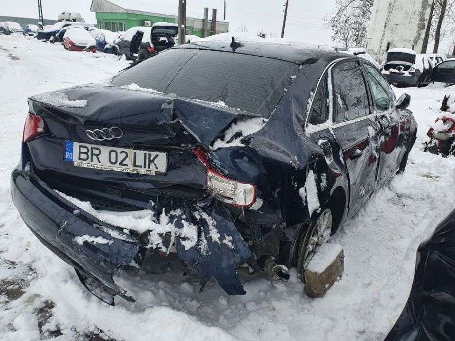 bara fata armatura grila capota trager haion portbagaj Audi A4 B8 motor 2.7TDI  CGKA dezmembrez