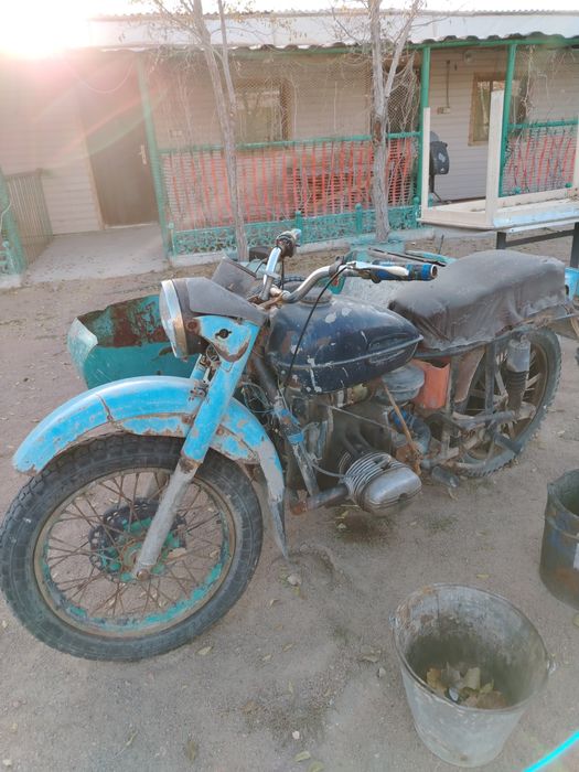 Продам мотоцикл УРАЛ в рабочем состоянии.