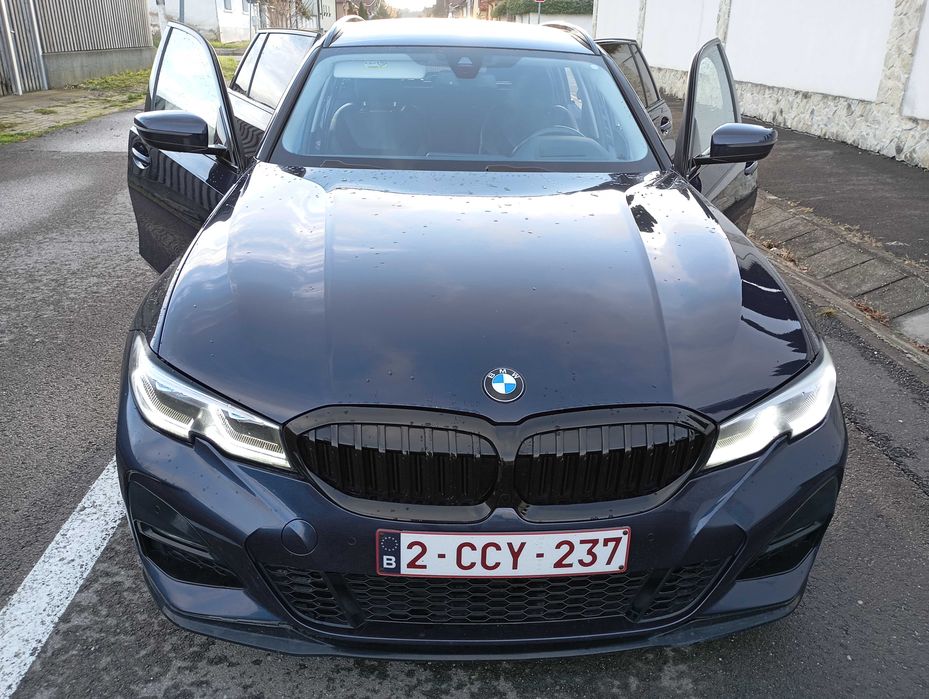 De vanzare BMW seria 3  320D anul 2019 luna 11, Pret 19800 Euro.