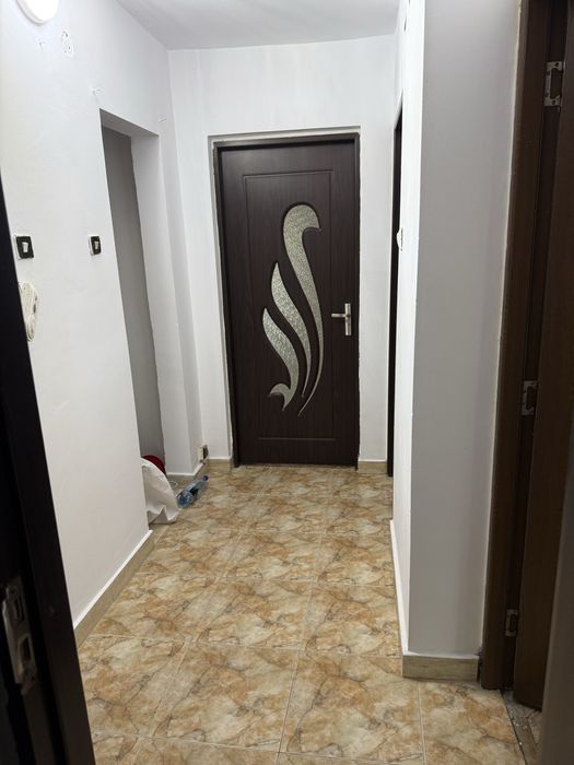 Apartament cu 3 camere, et.3