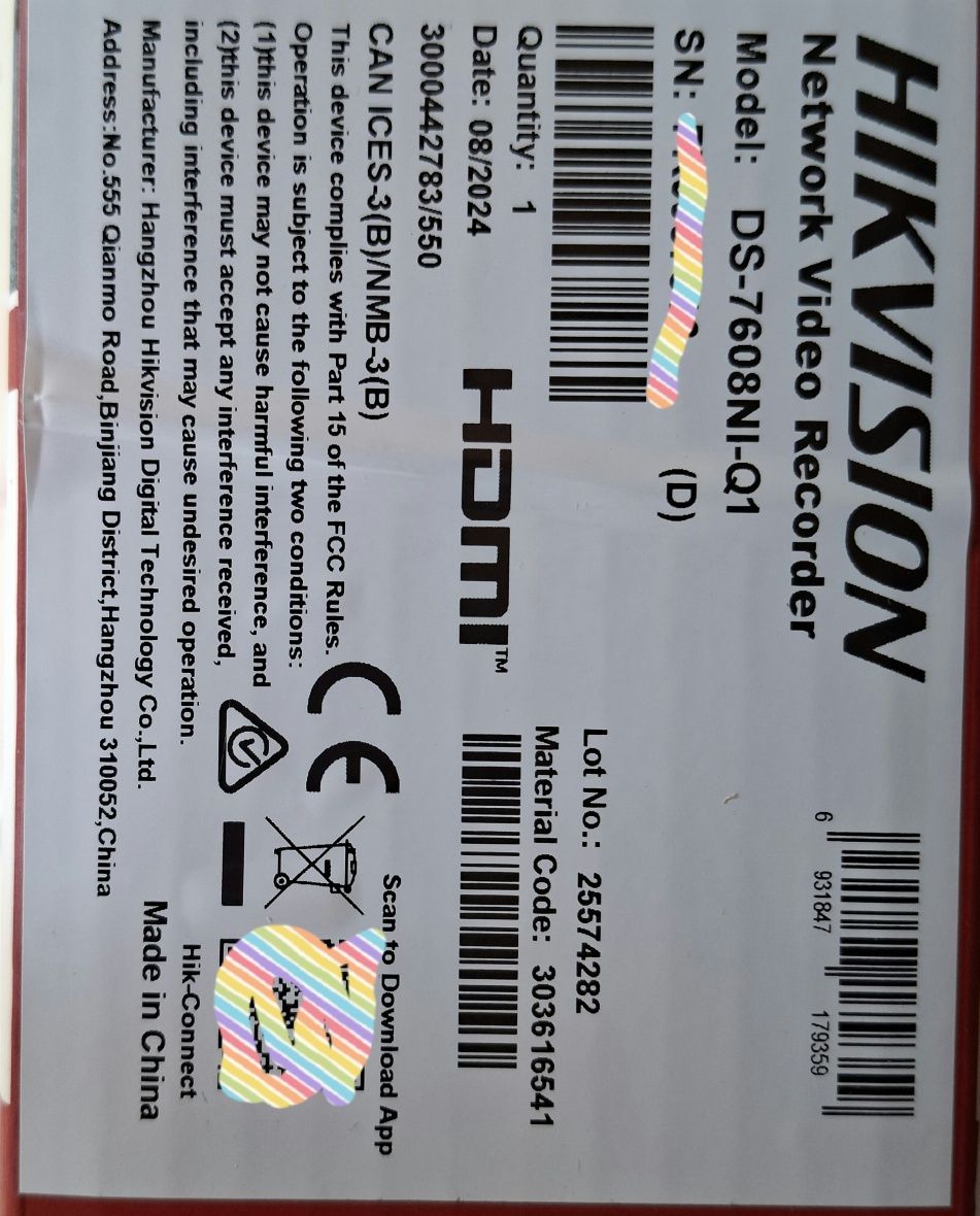 Hikvision ds 7604NI-Q1 система видеонаблюдения в полном комалекте