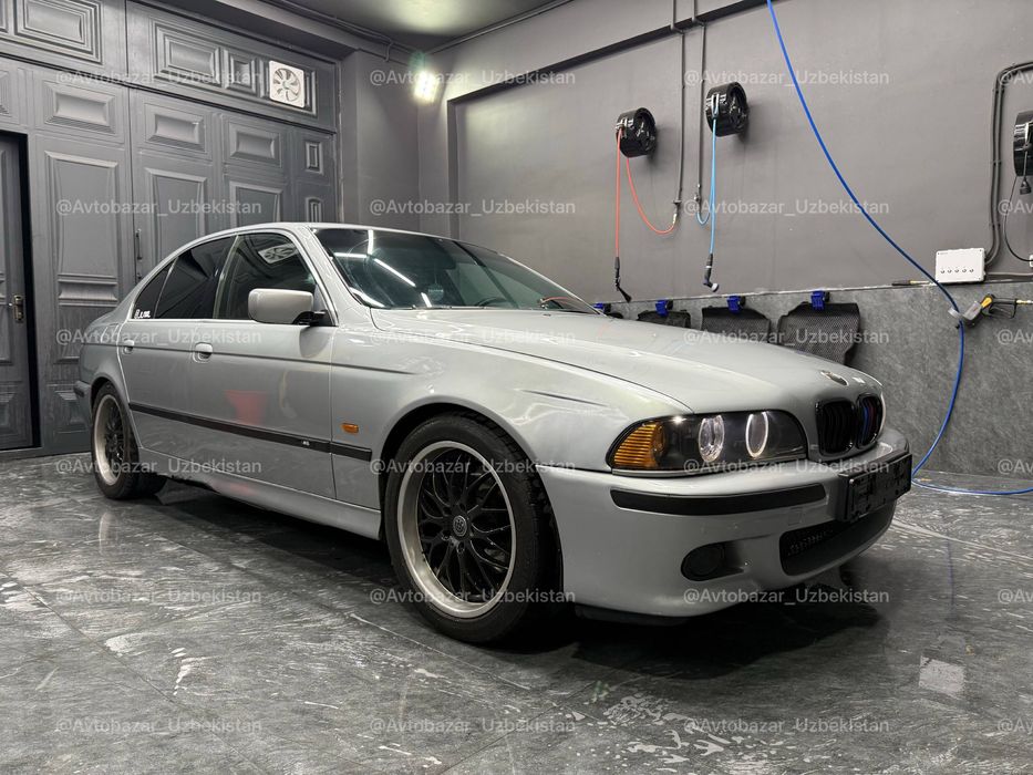 •BMW E39 1996 “Restyling” •