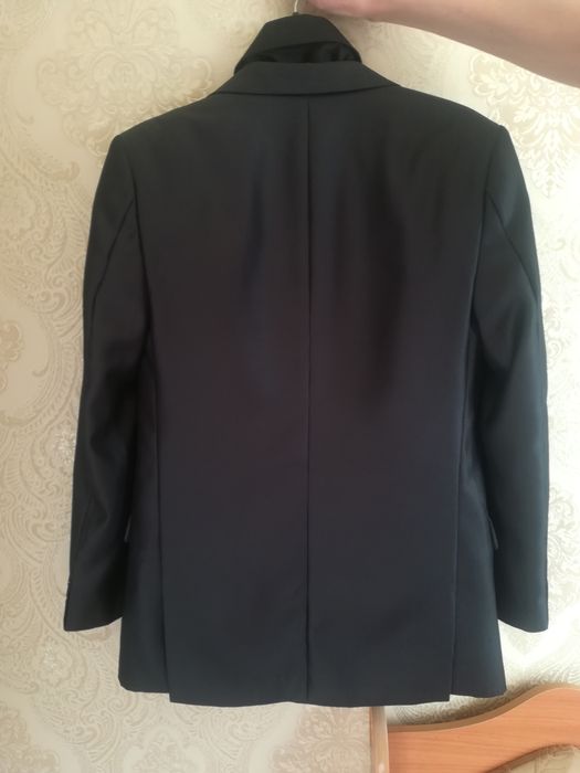 Продам костюм мужской