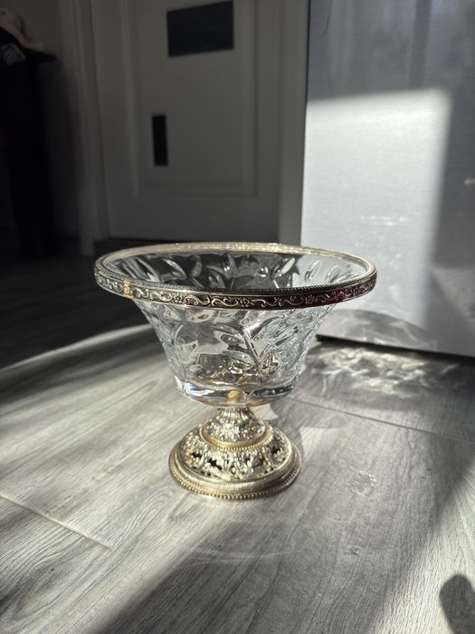 Set decor vintage – tavă, oglindă și cupă sticlă cu bază metalică