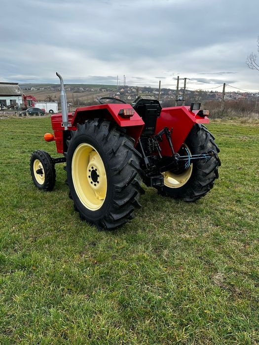 Tractor UTB U445