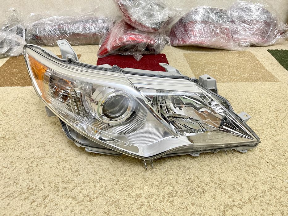 Передняя правая фара на Camry 50 Камри 50
