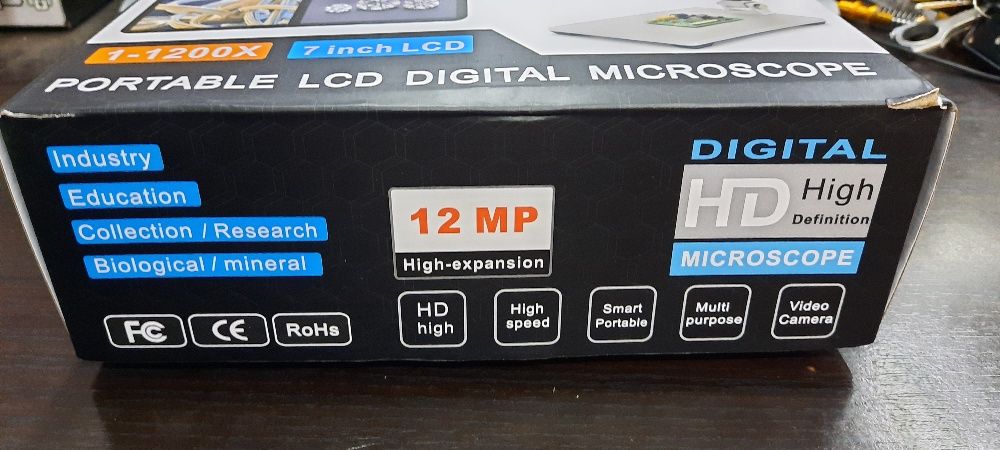 Microscop digital 12MP 1200x mărire , afișaj de 7 inch pt. electronica