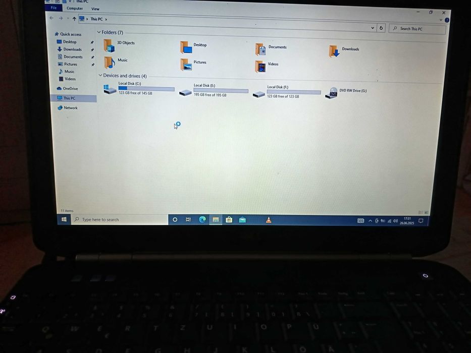 Vând laptop DELL Latitude E5520