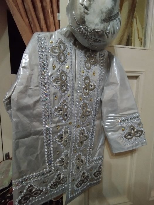 Детский праздничный халат ручной работа. Зар чўпон, Zar chopon.