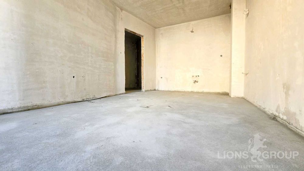 Двустаен апартамент, Варна, Център 90 990€