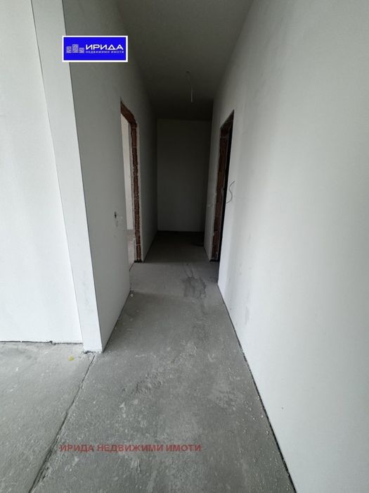 Просторен тристаен апартамент в Кръстова вада с АКТ 16!