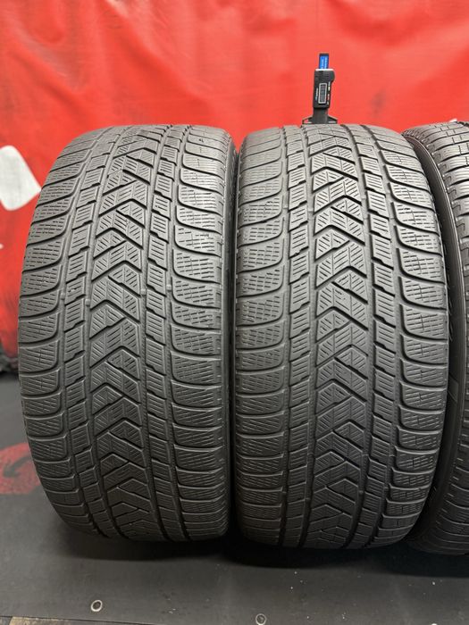 285 40 22/325 35 22, Зимни гуми, Спорт пакет, Pirelli ScorpionWinter