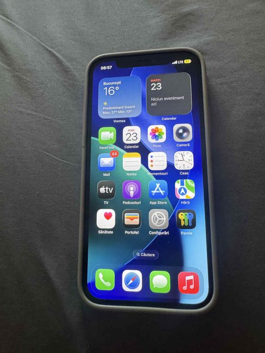 Vand iphone 12 128GB
