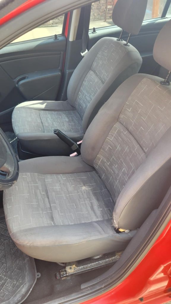 Dacia Sandero 1.4i