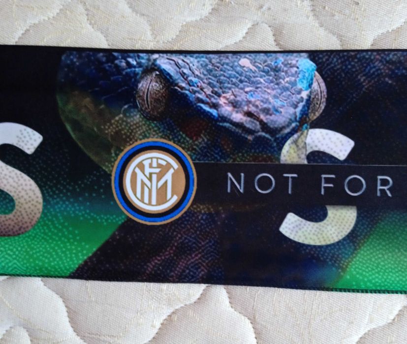 INTER MILANO НОВ MADE IN ITALY двулицев фенски шал Интер Милано 1908
